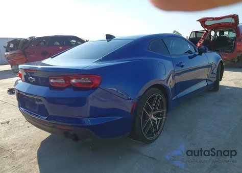 2021 Chevrolet Camaro Rwd 1Ls z USA, uszkodzony, nr VIN 1G1FB1RX5M0143096